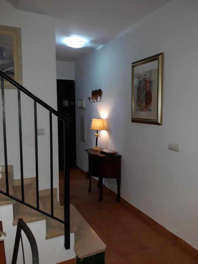 Olhando Um Campo De Golf Islantilla Kültér fotó